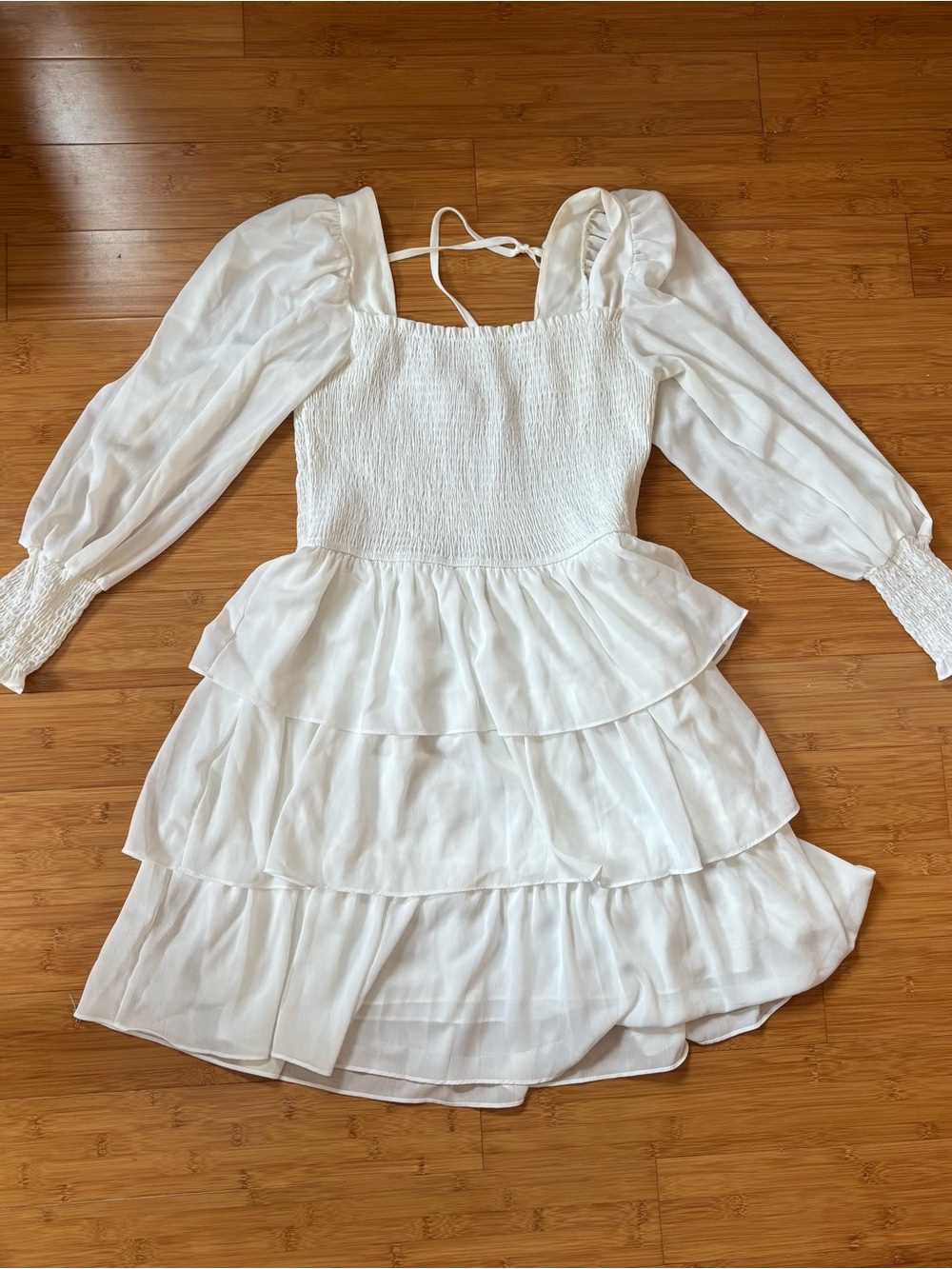 White 3/4 Sleeve Mini Ruffle Dress size XL